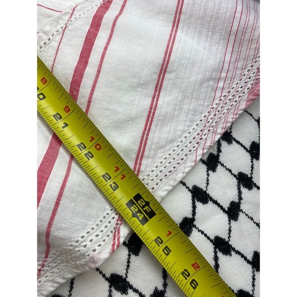 Banana Republic Women's Skirt White Strawbery Flared Bottom Eyelet Trim Size 4 - Picture 5 of 8